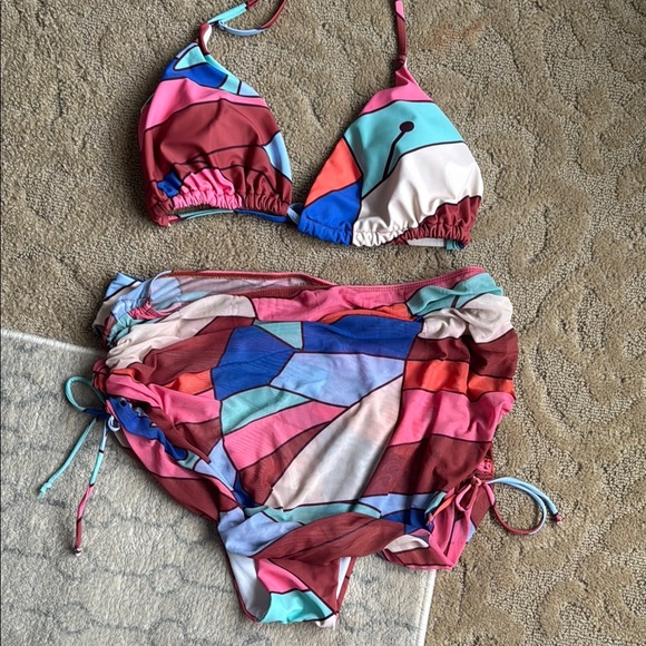 Colorful bikini 3pc Set - Picture 6 of 10